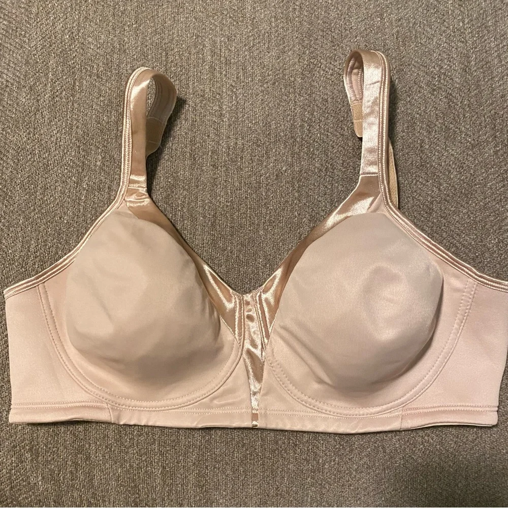 Playtex 4803 Silky Soft‎ Smoothing Bra